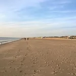 Beachhouse Domek alpejski Rockanje